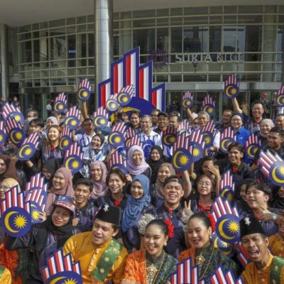 Fahmi lancar logo serta tema Hari Kebangsaan dan Hari Malaysia 2023.