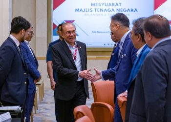 Tingkat perkongsian tenaga boleh baharu 35 peratus menjelang 2030.